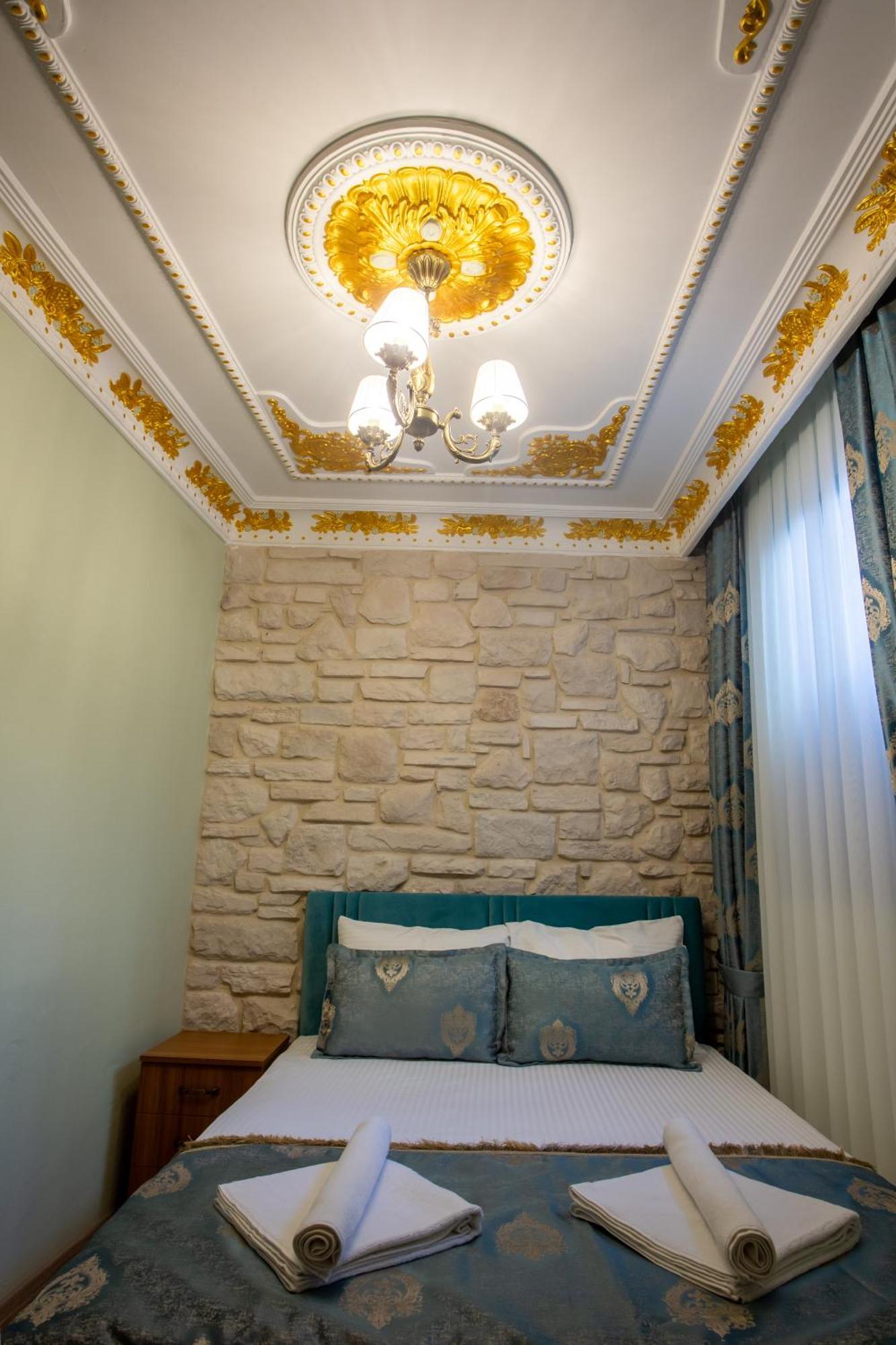 Sayina Hotel Istanboel Buitenkant foto