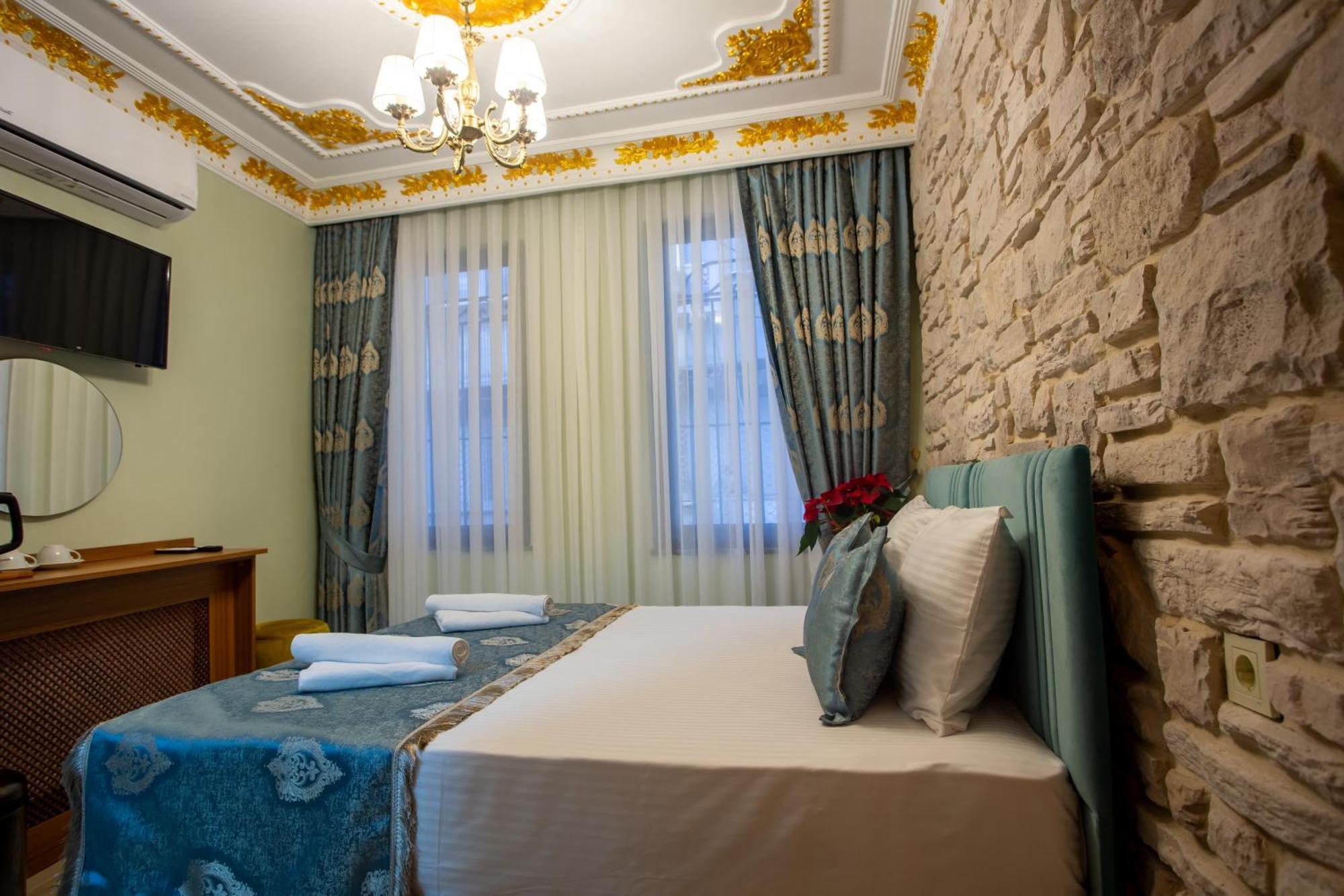 Sayina Hotel Istanboel Buitenkant foto