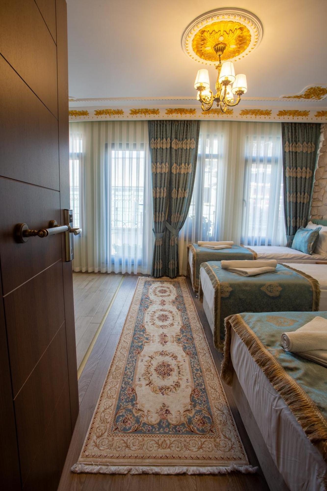 Sayina Hotel Istanboel Buitenkant foto